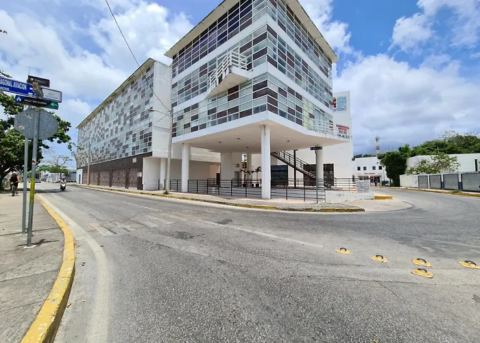 Plaza Paraiso Donwtown